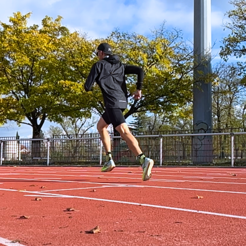 Illustration pour le test de la Metaspeed Sky+ de Asics